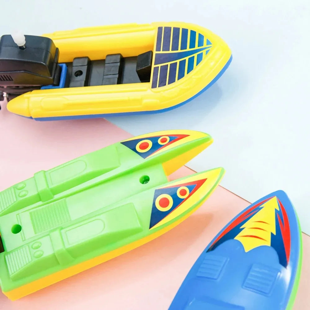 1pc Speed Boat Clockwork Toys Ship Wind Up Toy Float In Water Kids Toys Classic Bathtub Shower Bath Toy for Children Boys Toys