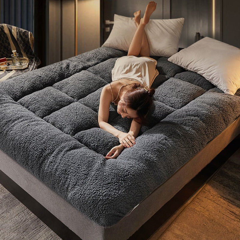 Dark Grey Double Mattress Thickened Lamb Warm Winter Mattress 200 * 220cm