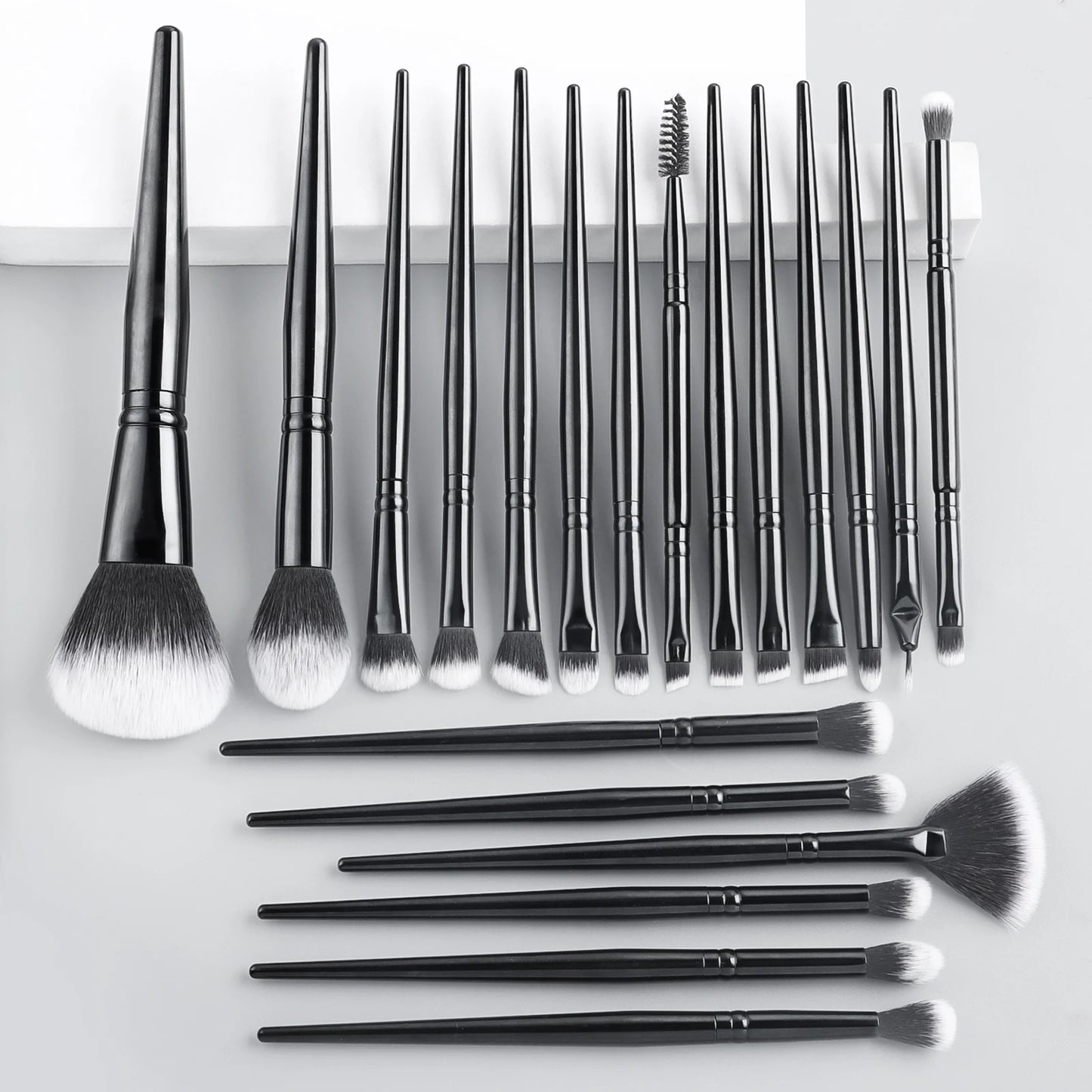 Makeup Brush Sets , 20pcs Plastic Daily Durable multifunctional makeup brush for Mascara, Eye Shadow,Foundation