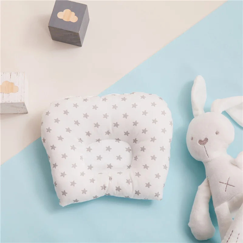 2025 New Portable Baby Shoulder-Strap Bassinet with Detachable Mattress for Travel & Bedside Sleeping