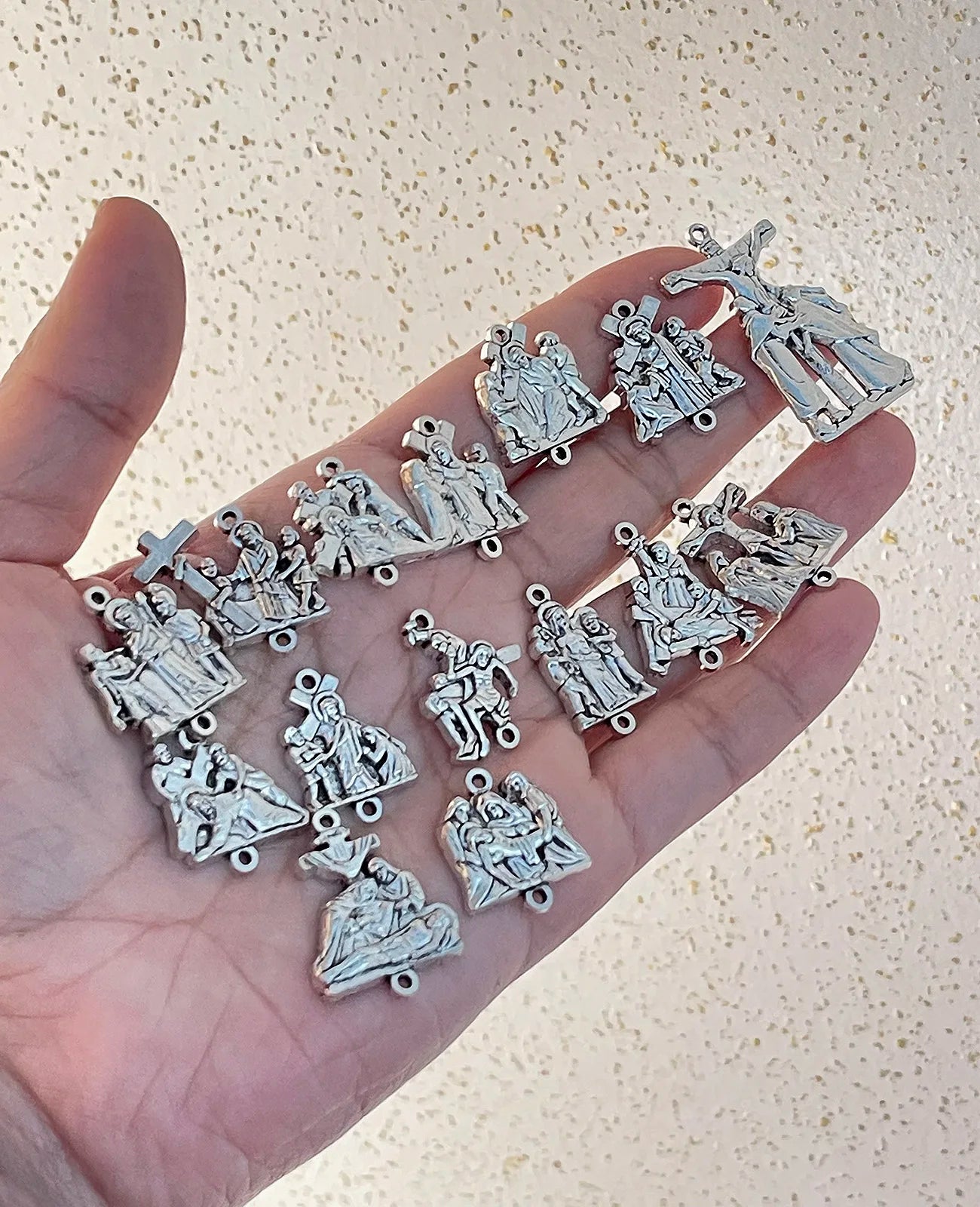 15Pcs Crucifix Jesus Cross Pendant Set Stations of the Cross Devotional Medals for Rosary Parts DIY Making Accessories