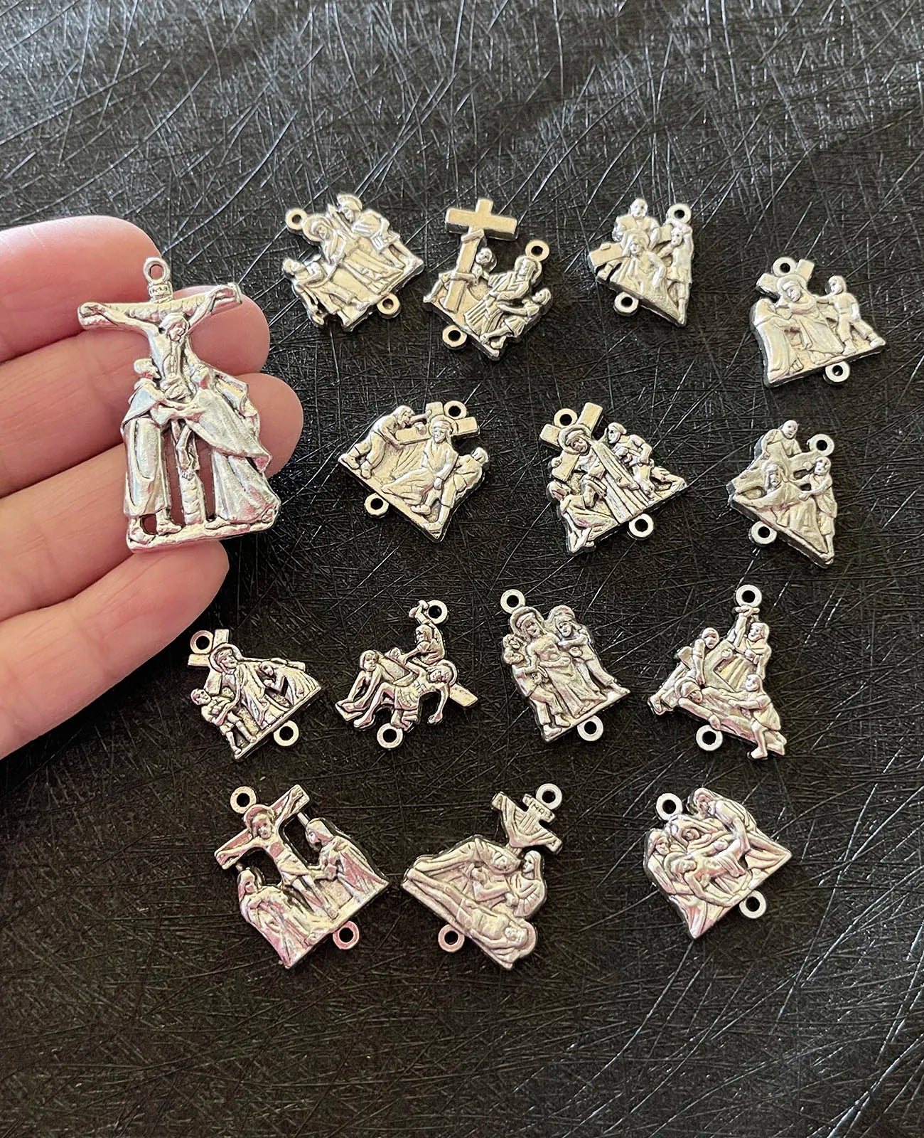 15Pcs Crucifix Jesus Cross Pendant Set Stations of the Cross Devotional Medals for Rosary Parts DIY Making Accessories