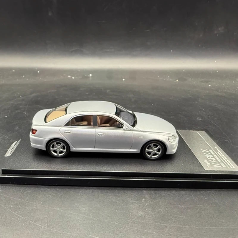 Hi-Story 1/43 Scale Reiz Mark X Resin Car Model Adult Classic Collection Souvenir Display Gift
