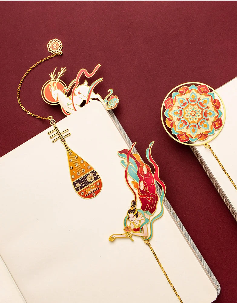 Dunhuang bookmarks, brass metal bookmarks, creative ancient style museum, cultural and creative souvenirs, teacher's day gifts,