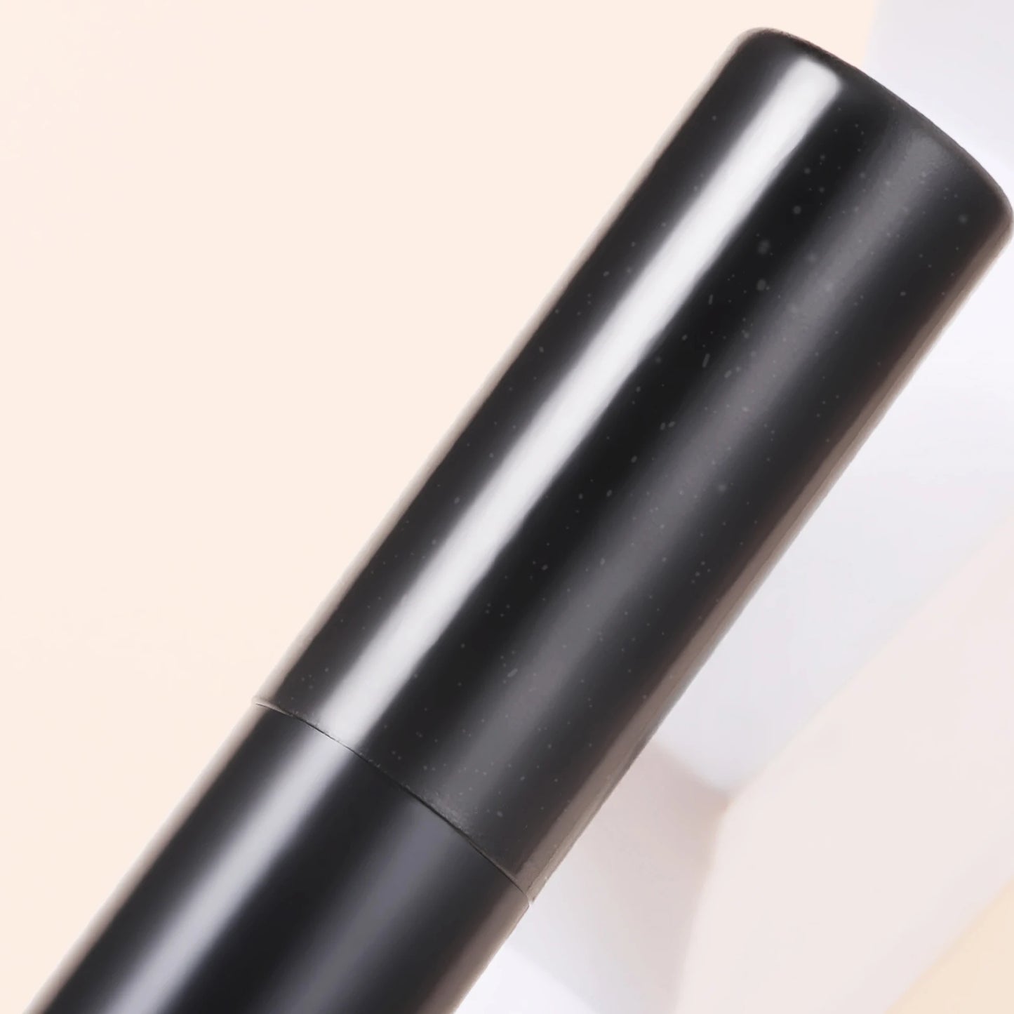 Single facial brightening, contouring and contouring brush beauty tool