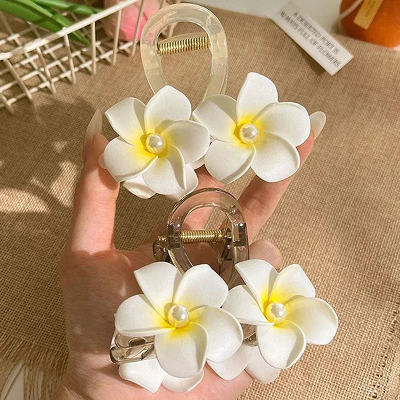 2024 New Bohemian Yellow Plumeria Flower Pearl Headdress Hair Clip Claw Women Girls New Grab Back of The Head Hair Accessory