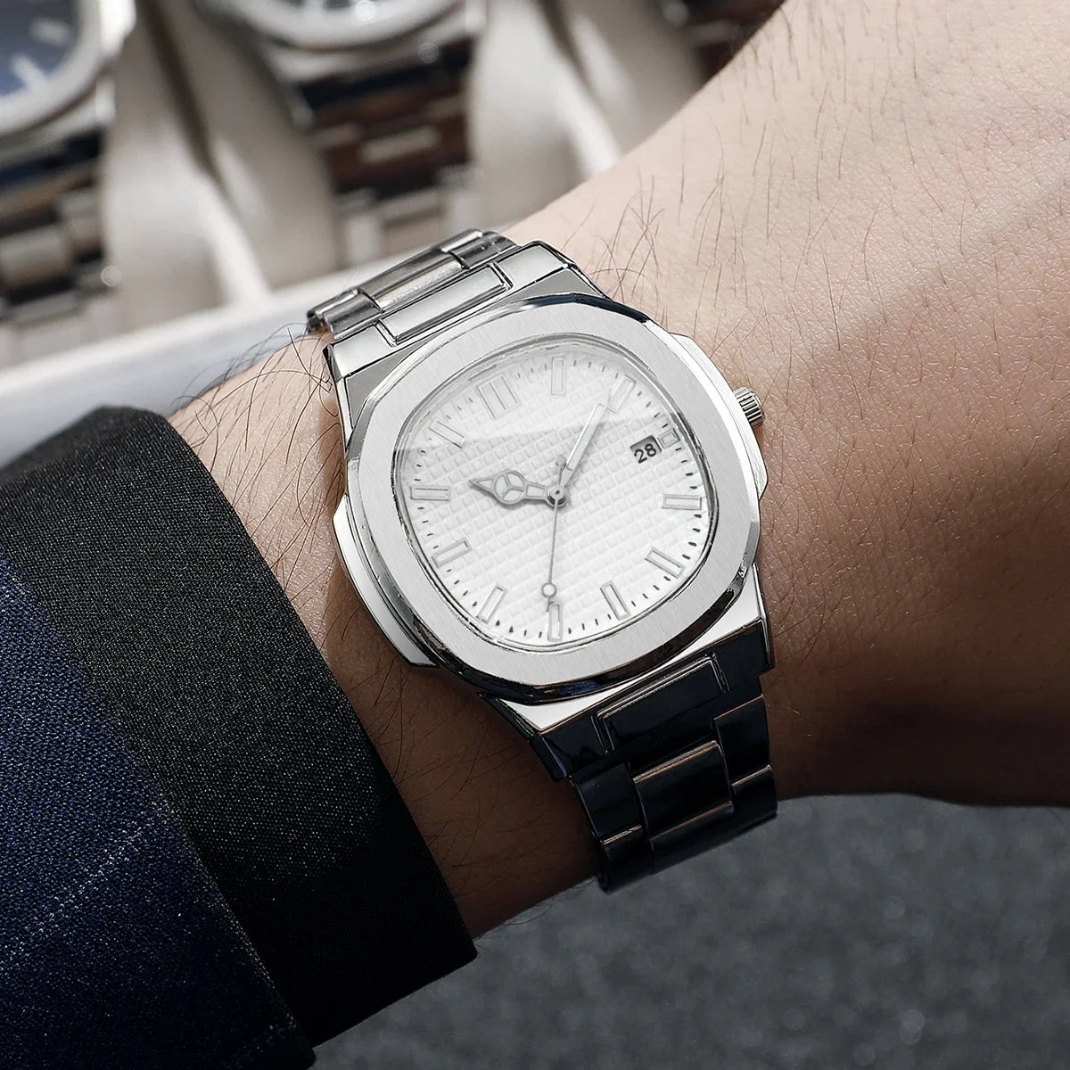 Luxury Square Men Business Watches Simple Calendar Quartz Watch for Mens Clock（Without Box）
