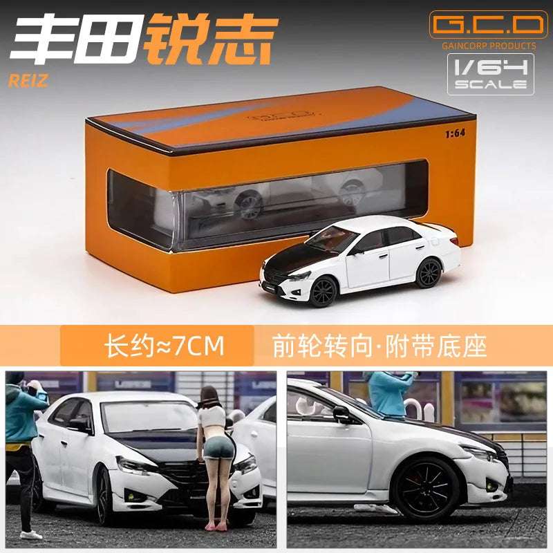 1:64 Gcd Toyota Reizhi Mark X Small Scale Static Miniature Imitation Alloy Car Model Toy Collection Display Gifts