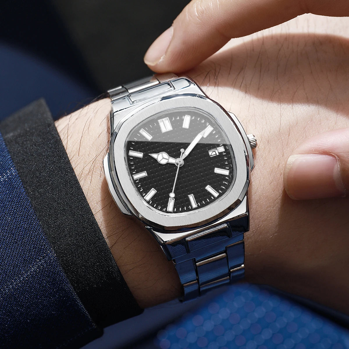 Luxury Square Men Business Watches Simple Calendar Quartz Watch for Mens Clock（Without Box）