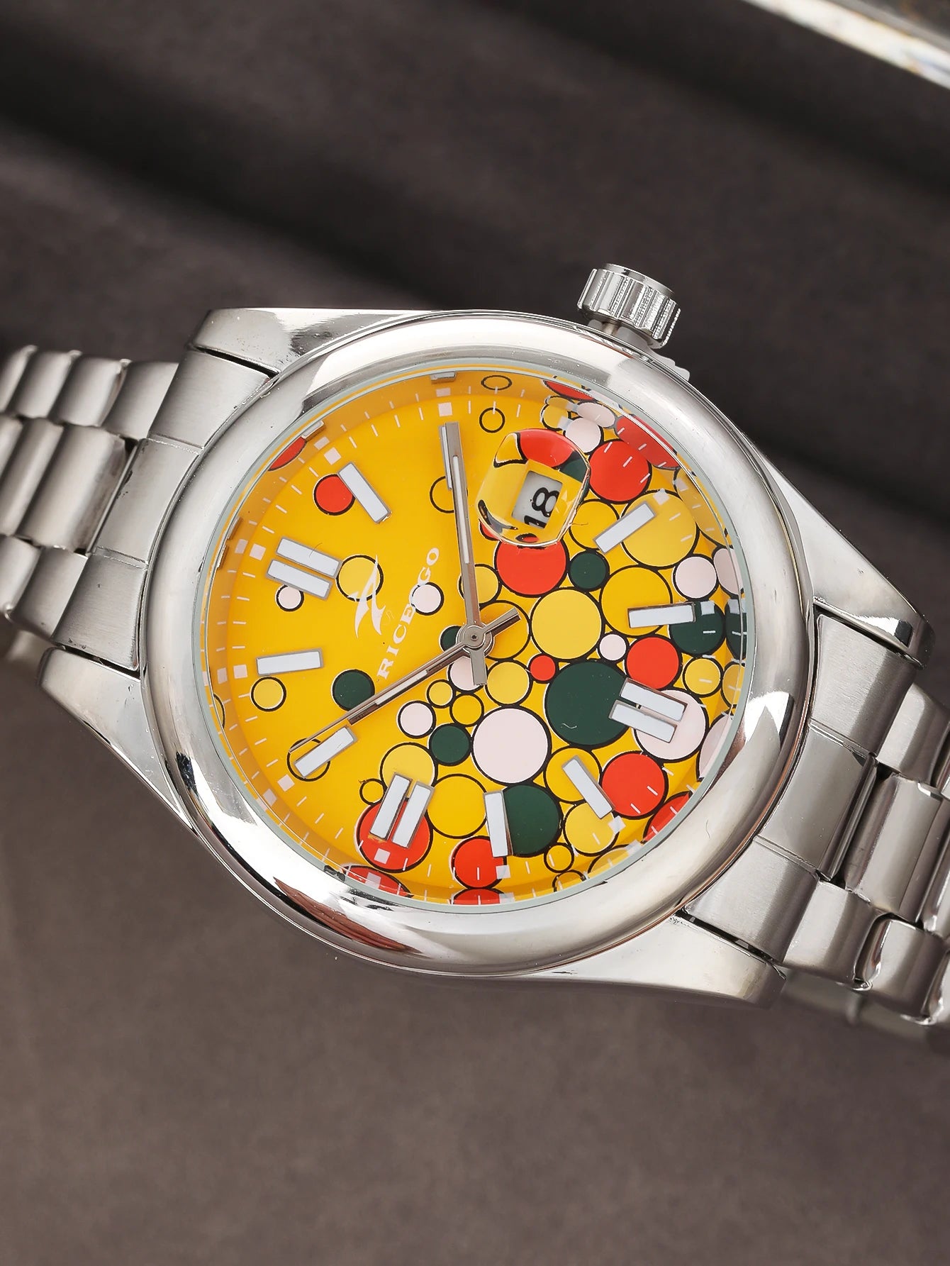 Classic Men's Quartz Watch Luxury Fashion Calendar Date Clock Round Glass Mirror Stainless Steel Business Wristwatch for Gifts ﻿