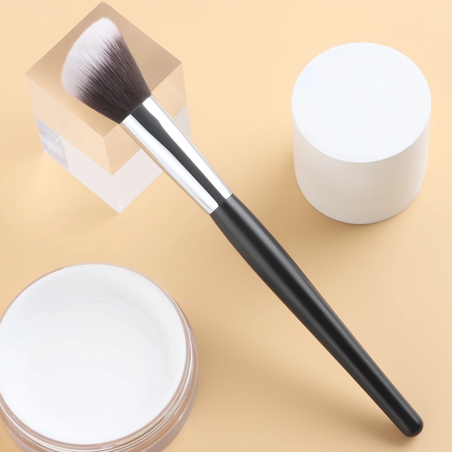 Contouring Brush ,1pcs Wooden Classic Diagonal head design Decorate face shape for Making Up Supply