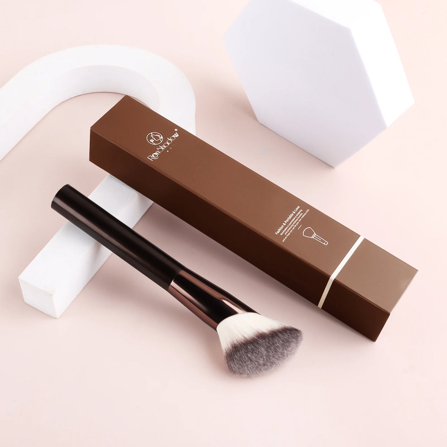 Single Makeup Brush for Flawless Application Seamless Finish Foundation Brush Soft Fiber Hair Fashionable Design