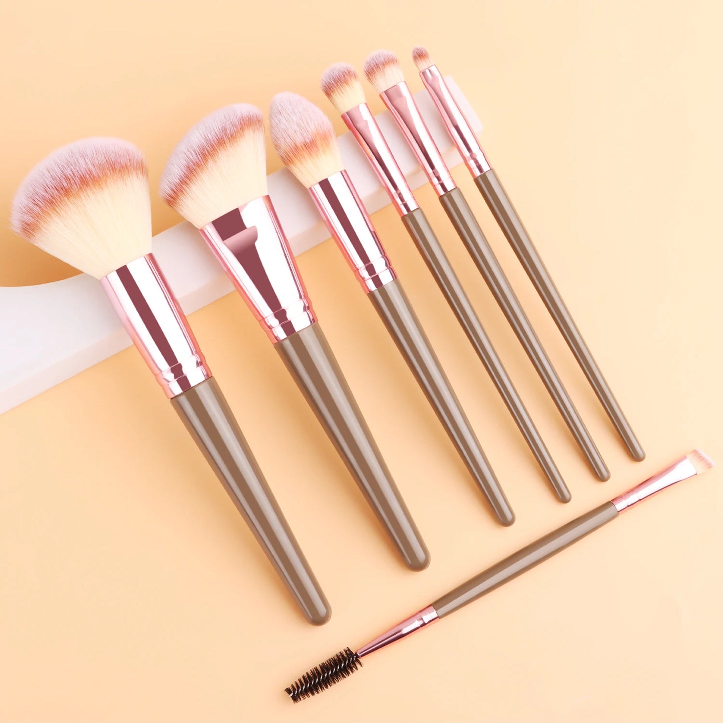 PCS Makeup Brushes Set Foundation Eyeshadow Blush Concealers Brush Female Beauty Tools Beauty Thumb