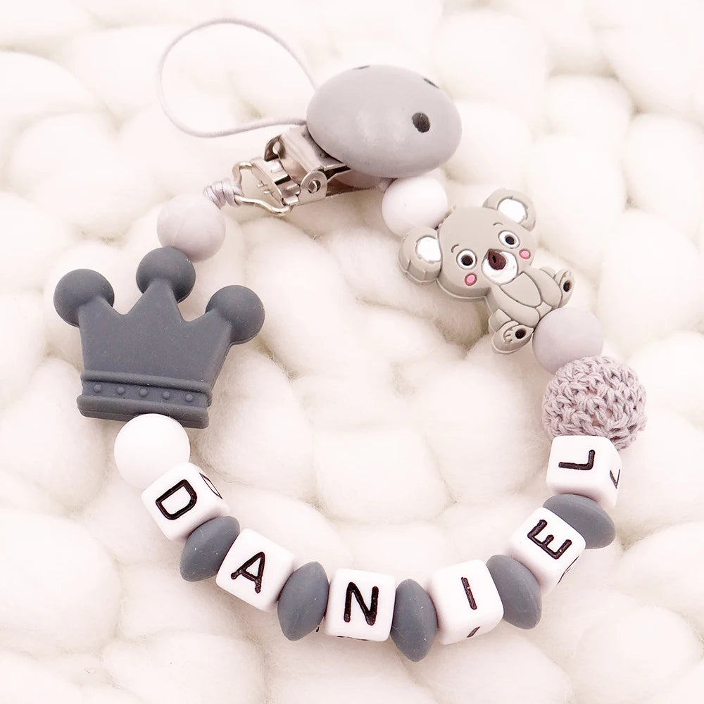 New Handmade Free Personalized Name Pacifier Clips Cute Pacifier Chains Holder Chupetero Personalizado Silicona Baby Shower Gift