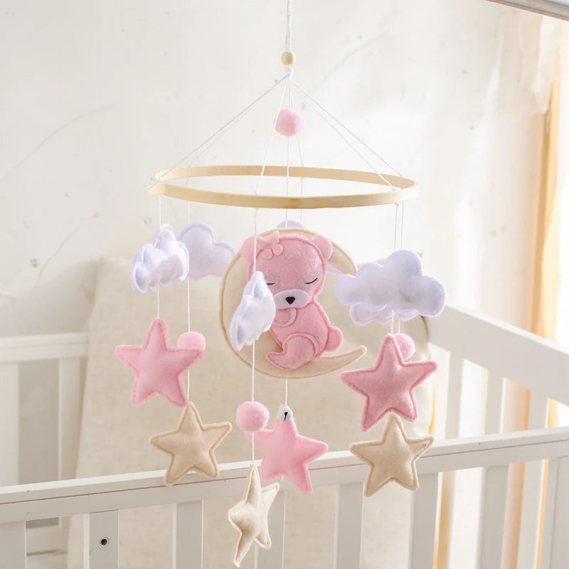 Crib Mobile Rattle Baby Wooden Bed Bell Baby Rattles Soft Felt Cartoon Bear Toys Crib Mobile Bed Bell Wood Toy Bracket Kid Gifts