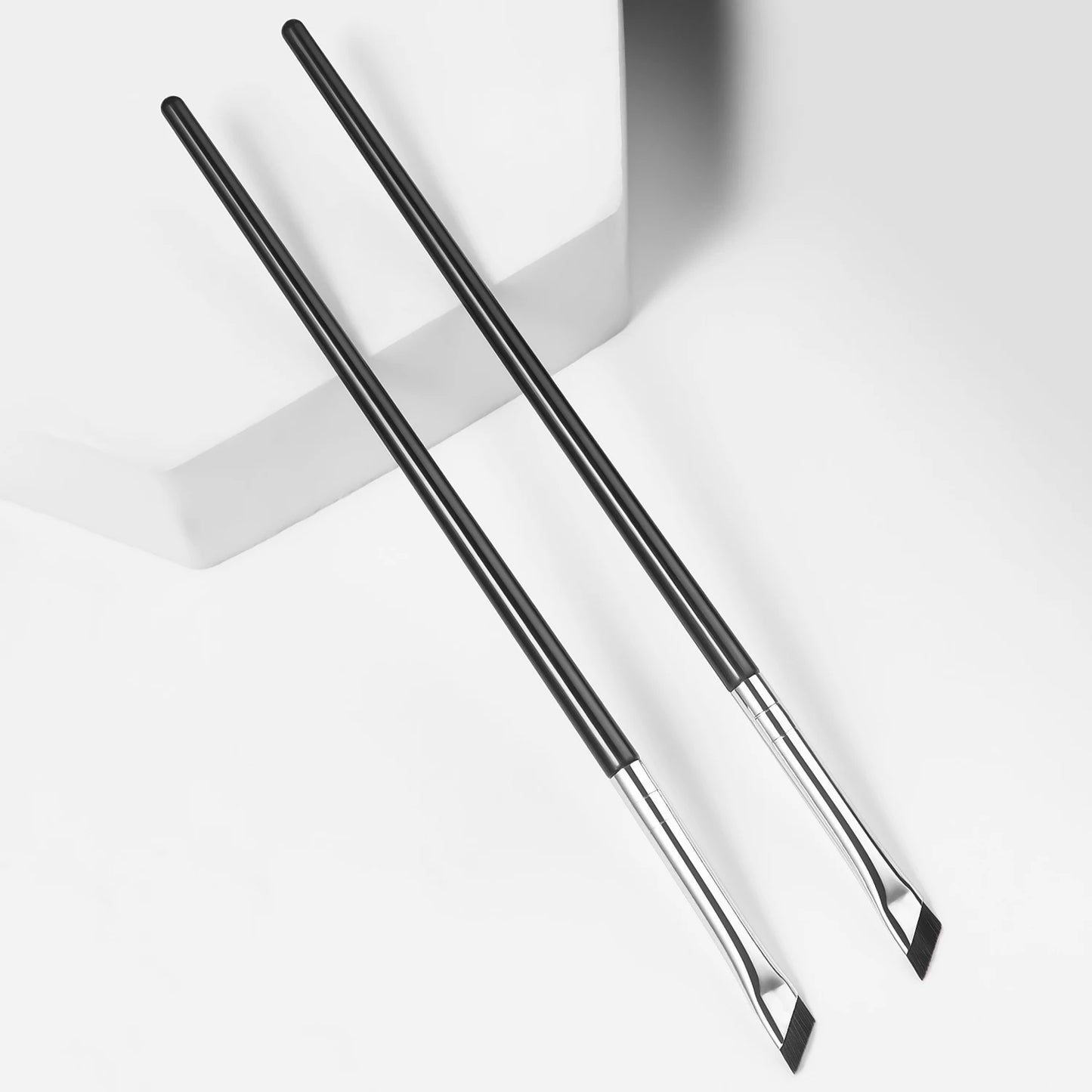 2Pcs Upgrade Blade Eyeliner Brush Ultra Thin Fine Angle Flat Eyebrow Brush Under The Eyes Place Precise Detail Brush