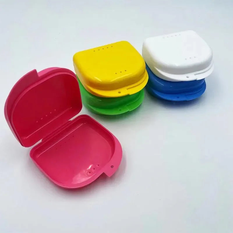 1pcs Denture Tray Box Dental Orthodontic Retainer Box Case Plastic Teeth Container Denture Box False Teeth Protective Case