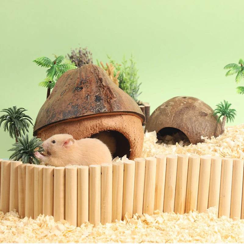 Hamster House Bite-resistant Natural Small Pet Coconut Cages Guinea-pig Hamster Hideout House Toy Wooden House Pet Supplies