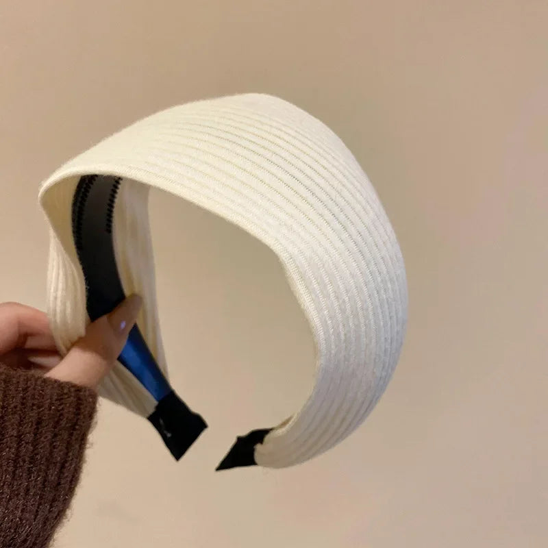 Kintting Solid Color Wide Edge Striped Nonslip Arc Acrylic Headbands for Women French Temperament Atmosphere Hair Accessories