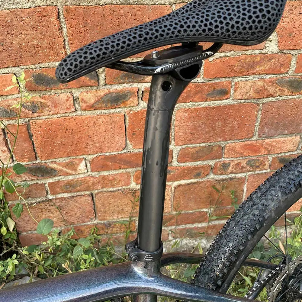 Elitaone Carbon seatpost 27.2 30.9 31.6mm Offset 20mm MTB /Road Bike UD Bare Carbon Seat Tube Bicycle Accessorie