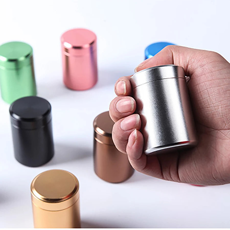 Small Tea Tin Canister Tea Tin Can Metal Container with Lid Sealed Container Food Storage Jars Loose Leaf Tea Storage Container