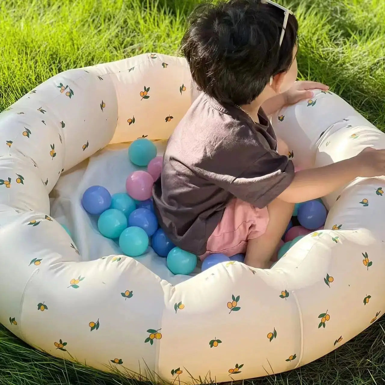 ins multi-functional folding swimming pool children's outdoor water pool portable baby ocean ball pool