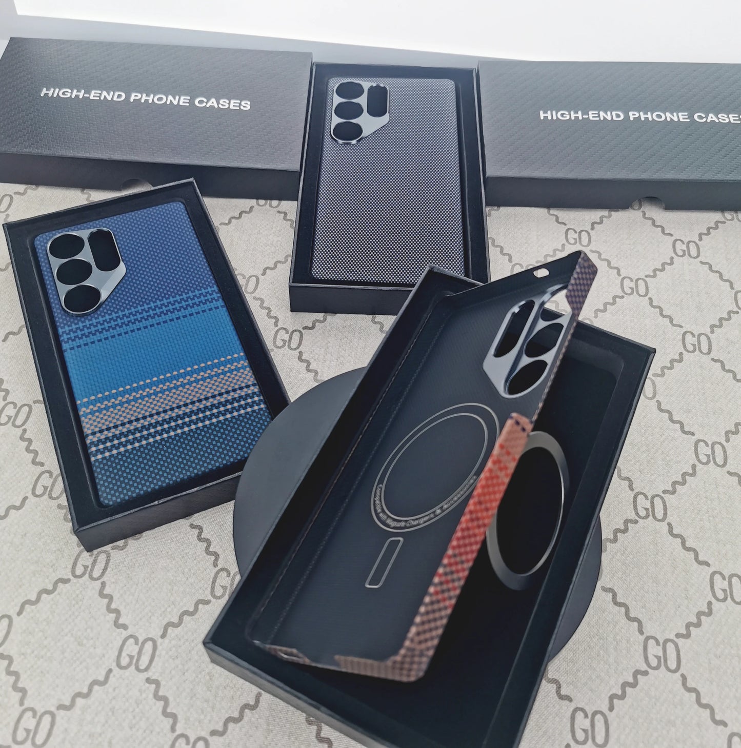 For Samsung Galaxy S25 Ultra Original Feel Ultra-Thin Real Aramid Carbon Fiber Case Built-in Magnetic Wireless Charging