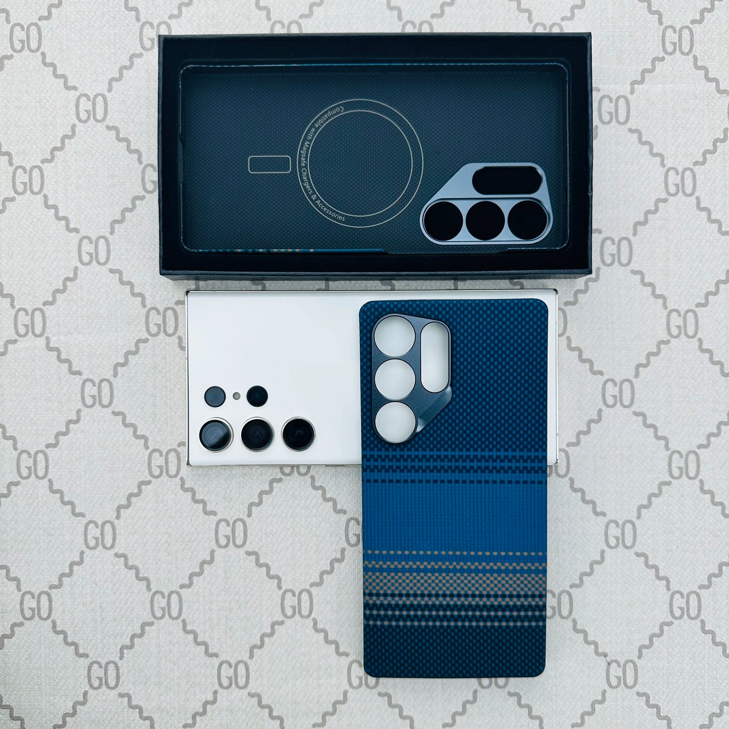 For Samsung Galaxy S25 Ultra Original Feel Ultra-Thin Real Aramid Carbon Fiber Case Built-in Magnetic Wireless Charging