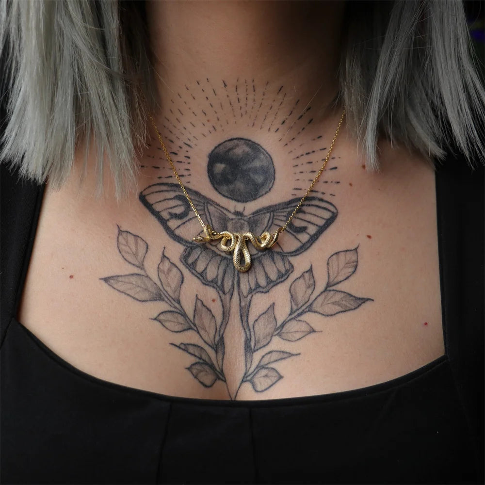 Punk Originality Snake Pendant Necklace Winding Silver Color Unique Men Women Hiphop Neck Jewelry Statement Snake Choker Gifts