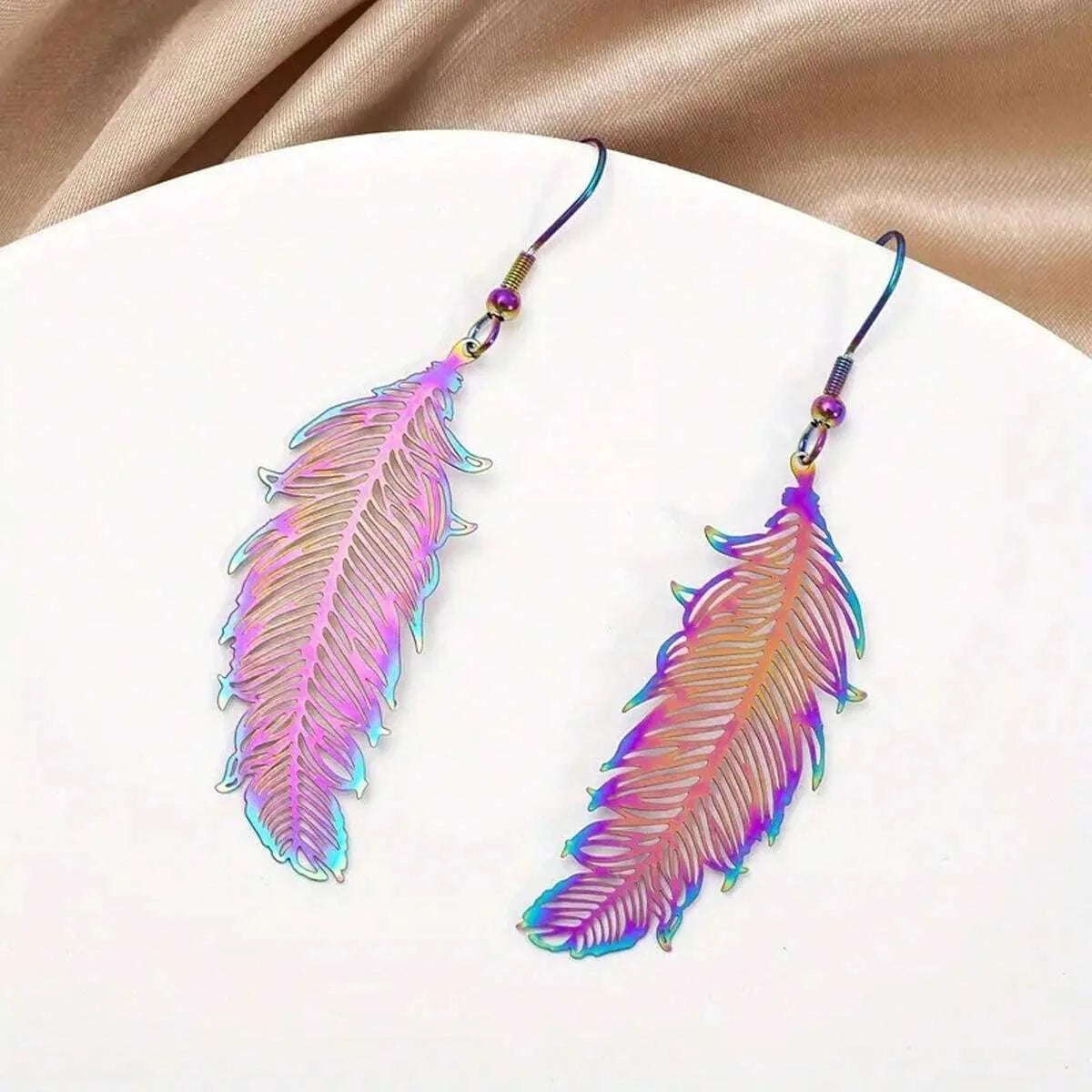 Bohemian Style Exquisite Copper Colorful Hollowed Feather Earrings Long Drop Purple Color Hook Earrings Daily Wear Jewelry