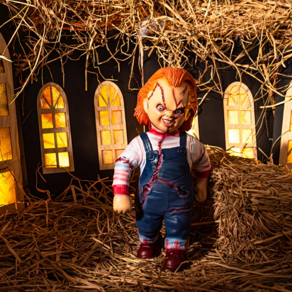 Child's Play 1:1 Chucky Doll Standing Statue Horror Chucky Figure Model Toy Collectible Doll Halloween Room Decor Prop Kids Gift