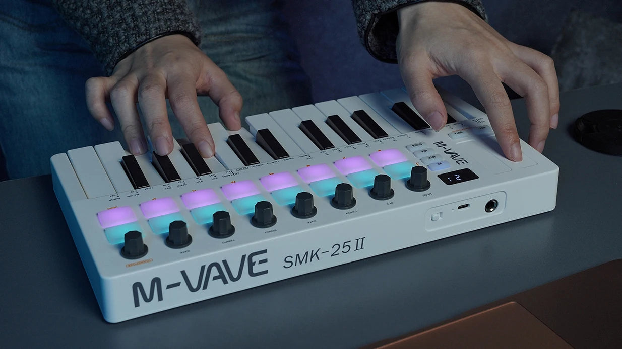 M-VAVE SMK-Ⅱ 25 Key MIDI Keyboard Controller With 16 RGB Drum Pads, Bluetooth Semi Weighted Professional dynamic keybed