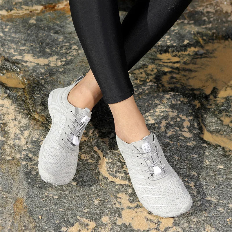 MAIJION Swimming Aqua Shoes Beach Wading Sneakers Water Sports Shoes Quick Dry Wading Shoes Breathable Fishing Surfing Footwear