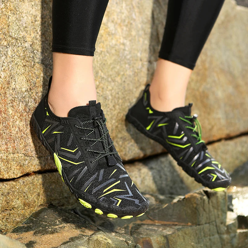 MAIJION Swimming Aqua Shoes Beach Wading Sneakers Water Sports Shoes Quick Dry Wading Shoes Breathable Fishing Surfing Footwear
