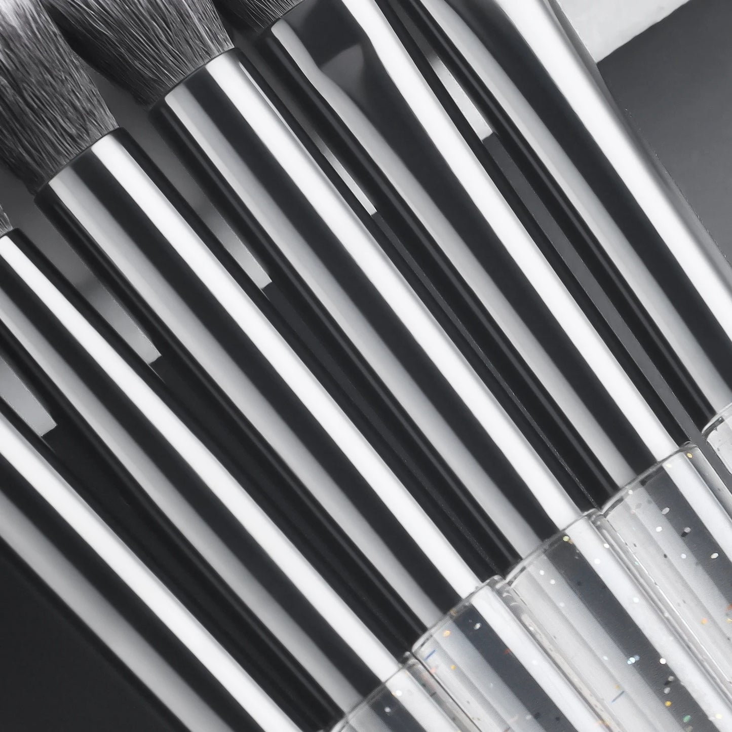 Makeup Brush Sets , 20pcs Plastic Daily Durable multifunctional makeup brush for Mascara, Eye Shadow,Foundation