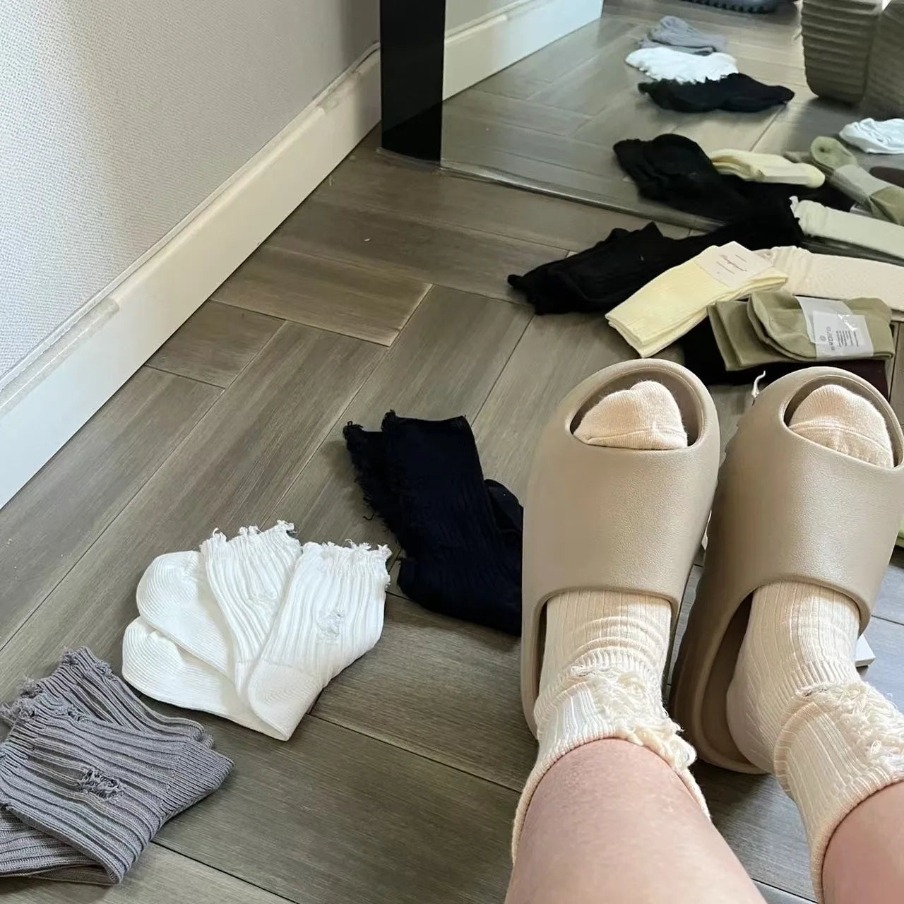 Coconut Slippers Feel like Stepping on Shit Thick-soled Sandals Summer New Non-slip Wearing Sandals
