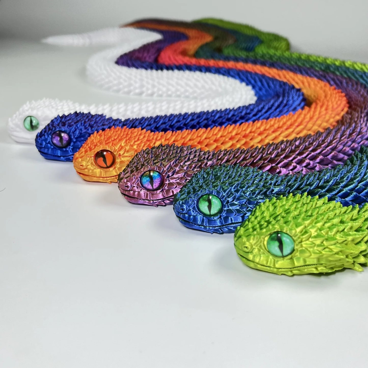 63cm 3D printed viper decoration, glowing figures with movable joints, animal models that can swing, household bookshelf toys