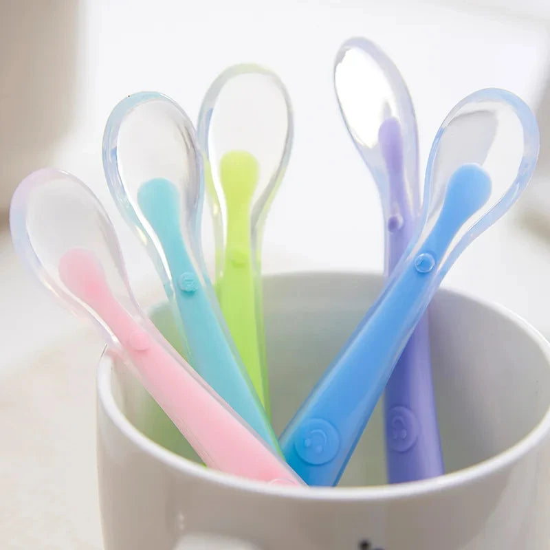 Baby Soft Silicone Spoon with Storage Box Candy Color Temperature Sensing Spoon Children Food Feeding Dishes Feeder Appliance