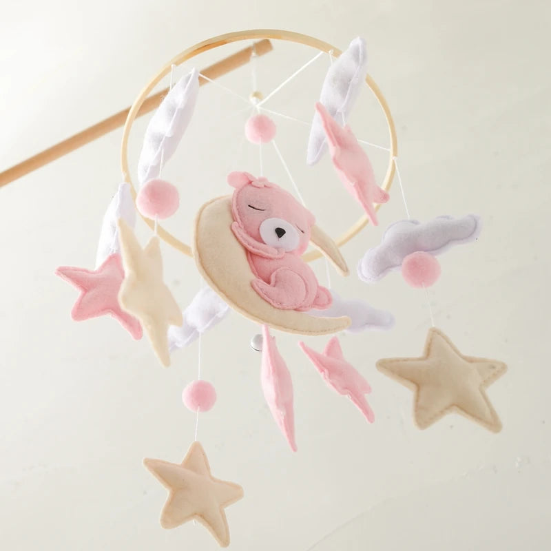 Crib Mobile Rattle Baby Wooden Bed Bell Baby Rattles Soft Felt Cartoon Bear Toys Crib Mobile Bed Bell Wood Toy Bracket Kid Gifts