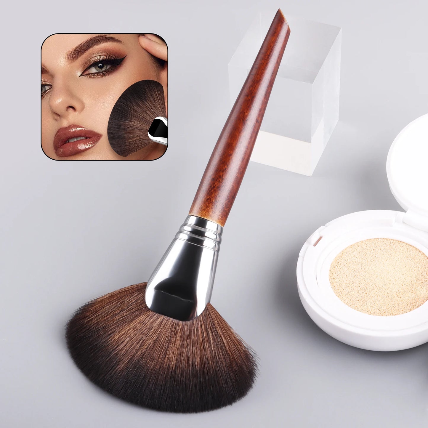 1pc Professional Fan Paint Brush Long Wood Handle High-Quality Nylon Hair Soft Goat Hair Blusher Sculpting Highlight Make Up Bru