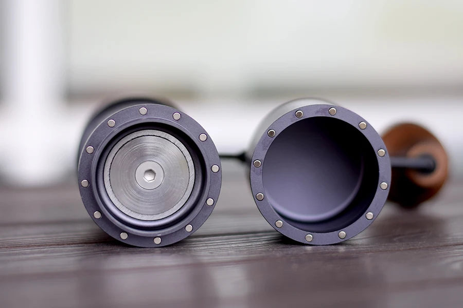 1zpresso Kultra coffee grinder Portable manual coffee mill adjustable  304stainless steel burr   special 7core burr