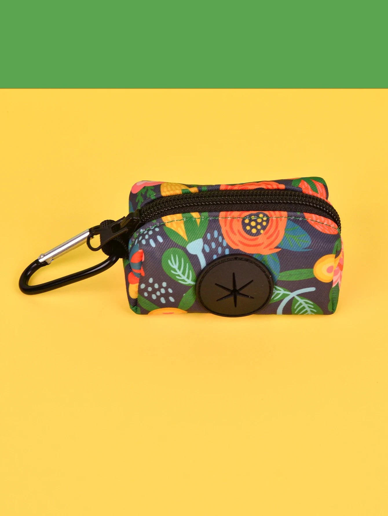 Rainbow Print Fashion Design Dog Poo Bag Holder For Dog Leash Attachment (Without Poo Bag And Leash)