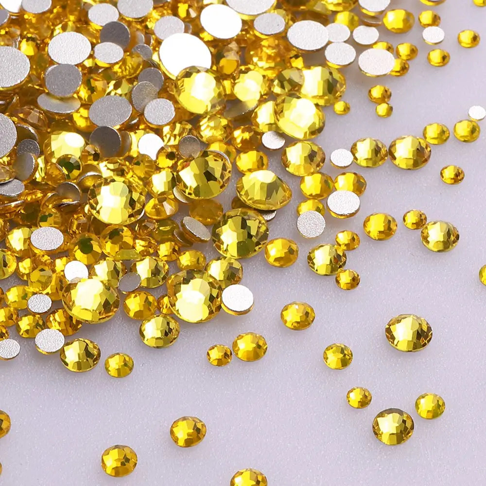 QIIY 1440Pcs Mix Size SS3-SS20 Clear Crystal FlatBack Rhinestones Non-Hotfix Glass Decorations DIY Glitter Stones 3D Nail Art