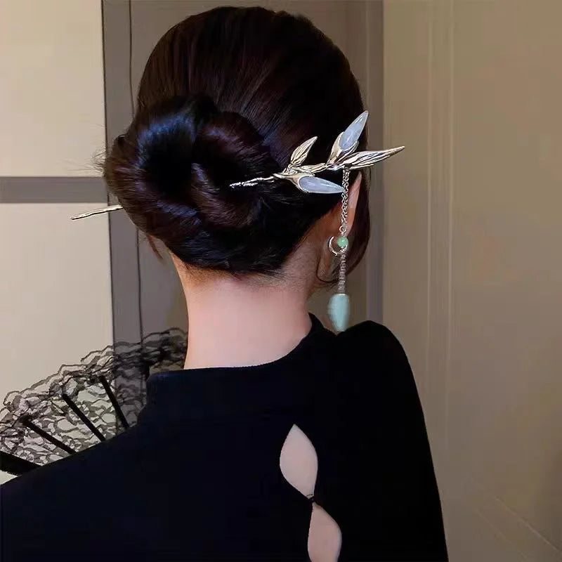 Light Luxury Glitter Hairpin For Women Geometric Irregular Moonstone Hair Stick Elegant Star Flower Jewelry Hair Accessories