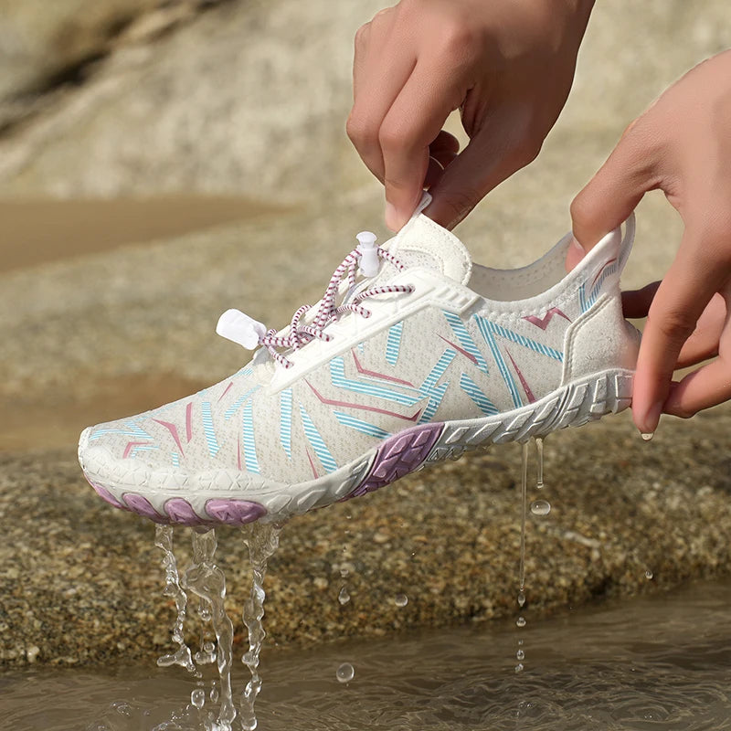 MAIJION Swimming Aqua Shoes Beach Wading Sneakers Water Sports Shoes Quick Dry Wading Shoes Breathable Fishing Surfing Footwear