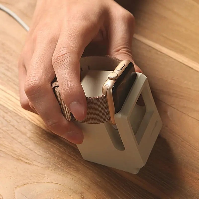 Silicone Charger Stand For Apple Watch 7 6 5 4 IWatch 3 2 1 Charging Dock Holder Retro Computer Pattern Keeper Bracket Base