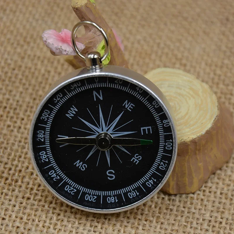 G44 Compass Keychain Pendant Aluminum Alloy Metal Material Portable Gift Mini Pocket Outdoor Adventure Travel Compass