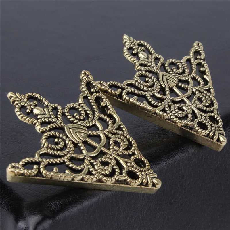 Fashion Women Brooch Accessories Tide Exquisite Pin Brooches For Ladies Blouse Brooch Collar Decorated Golden Shirt