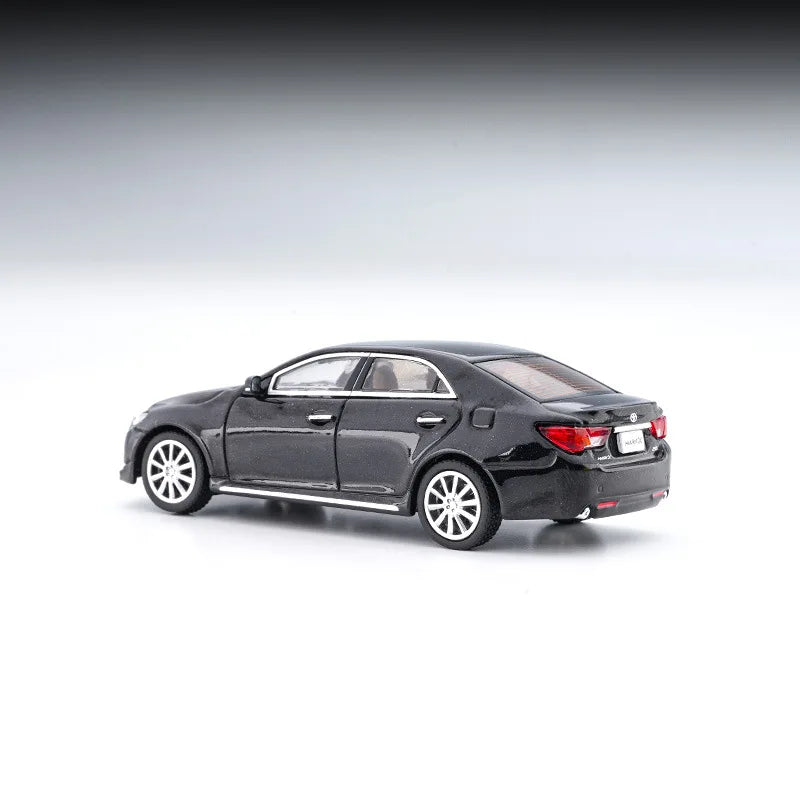 1:64 Gcd Toyota Reizhi Mark X Small Scale Static Miniature Imitation Alloy Car Model Toy Collection Display Gifts