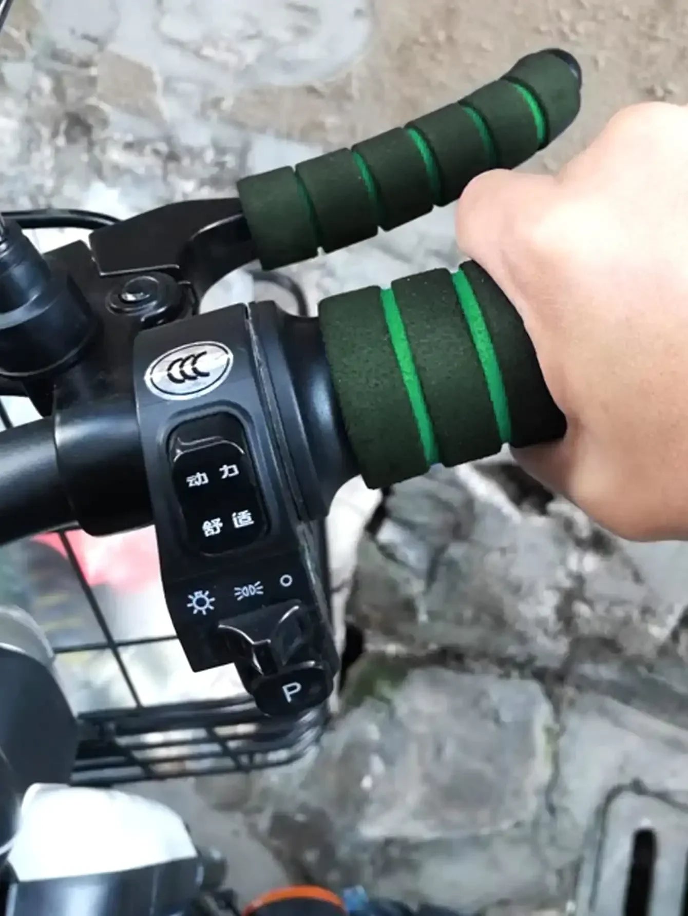 winter anti-freeze electric rider handle set motorcycle handle set anti-slip bicycle battery car warm brake cover